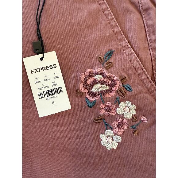 NWT Express Mid Rise Shortie Dusty Rose Embroidered Floral Shorts Women’s Size 8 - Picture 6 of 16